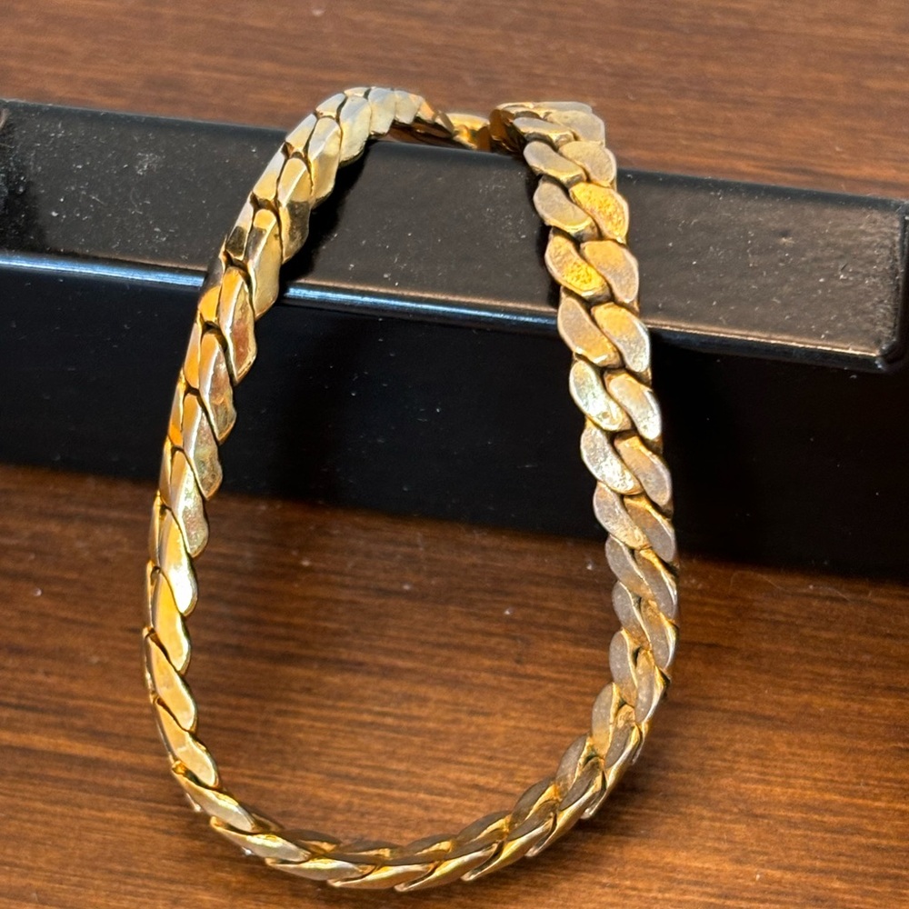 Napier braided chain bracelet/ gold tone/ fits 6 3/4 in wrist/ fold over…